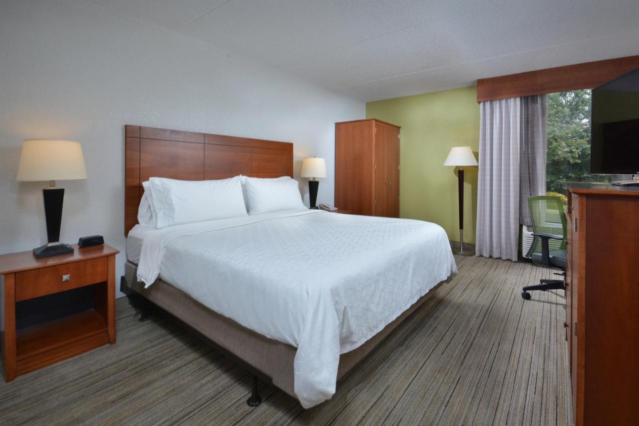 Holiday Inn Express Lynchburg By Ihg Exterior foto