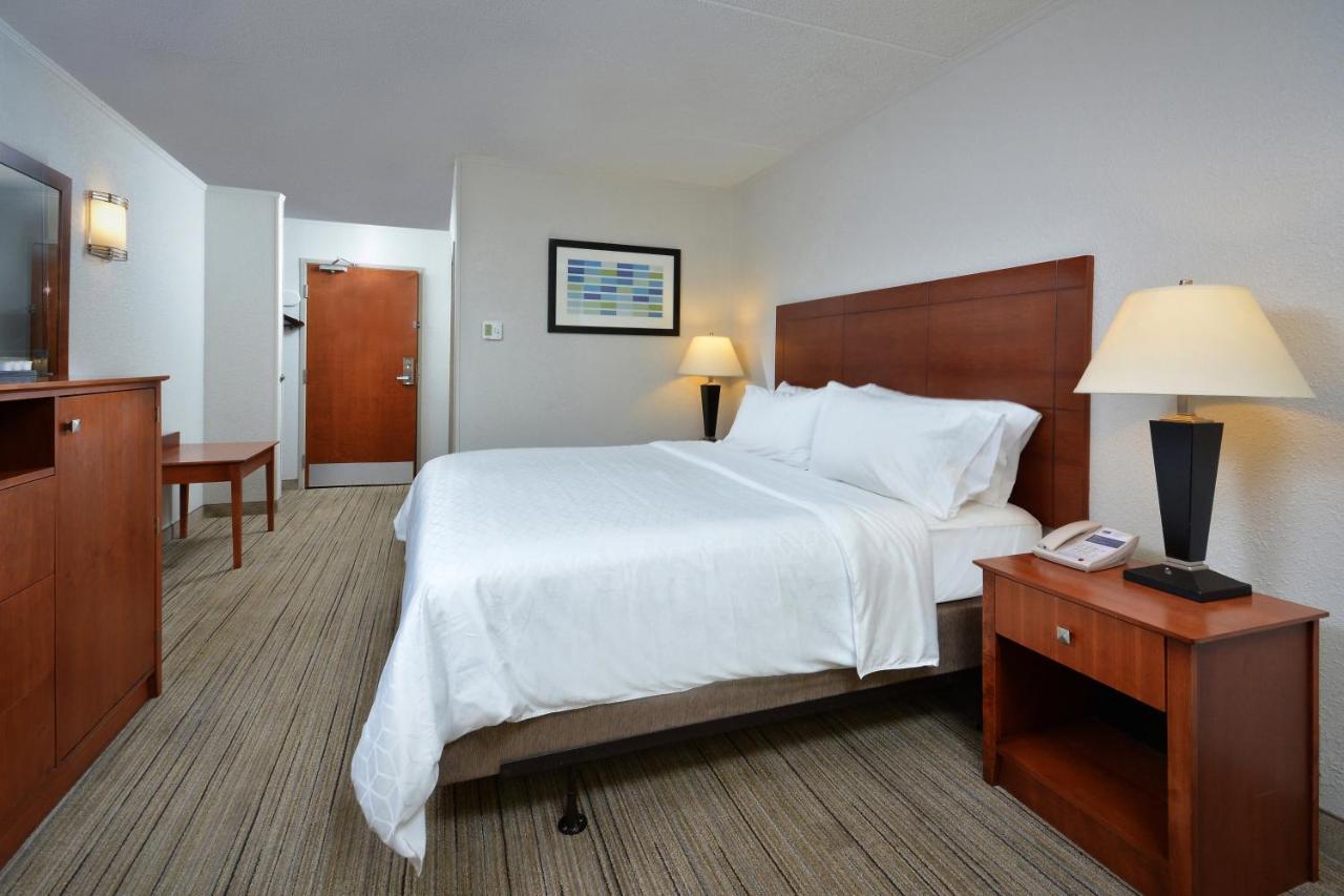 Holiday Inn Express Lynchburg By Ihg Exterior foto