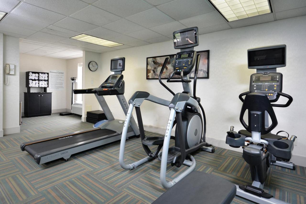 Holiday Inn Express Lynchburg By Ihg Exterior foto