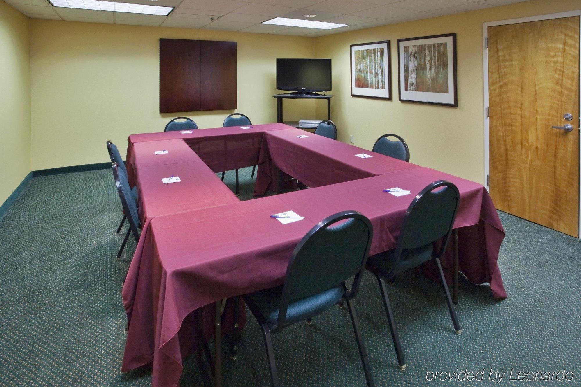 Holiday Inn Express Lynchburg By Ihg Facilidades foto
